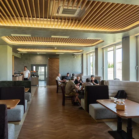 Mountain Sky View - маунтин скай вю