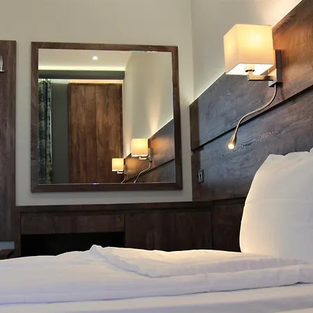 אתר נופש Mountain Sky View - маунтин скай вю גברובו