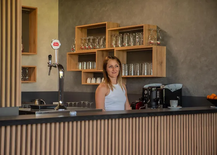 Mountain Sky View - маунтин скай вю